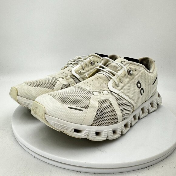 On Running Shoes - On Cloud 5 Swiss Engineering Women Size 9.5 59.98902 Pearl White Running Shoes